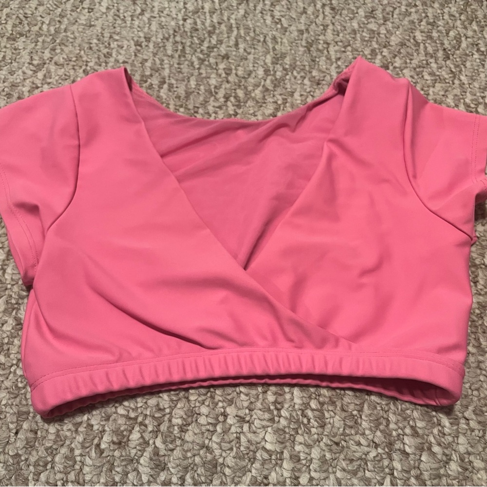 Adult Medium FIVE Pink Cross Crop